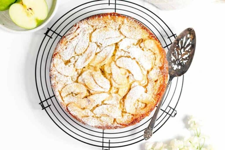 French apple cake.